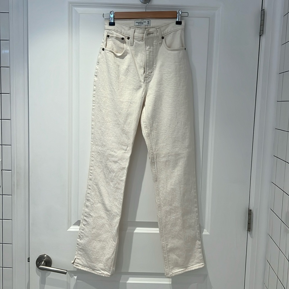 Off white denim jeans